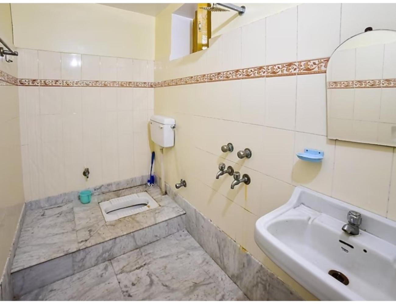 Shivam Guest House, Homestay